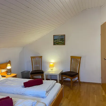 Πανσιόν 's Waldeck Traunkirchen