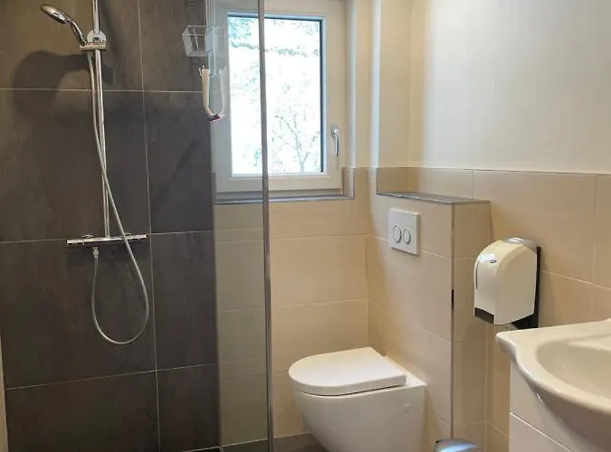 's Waldeck Pensión Traunkirchen